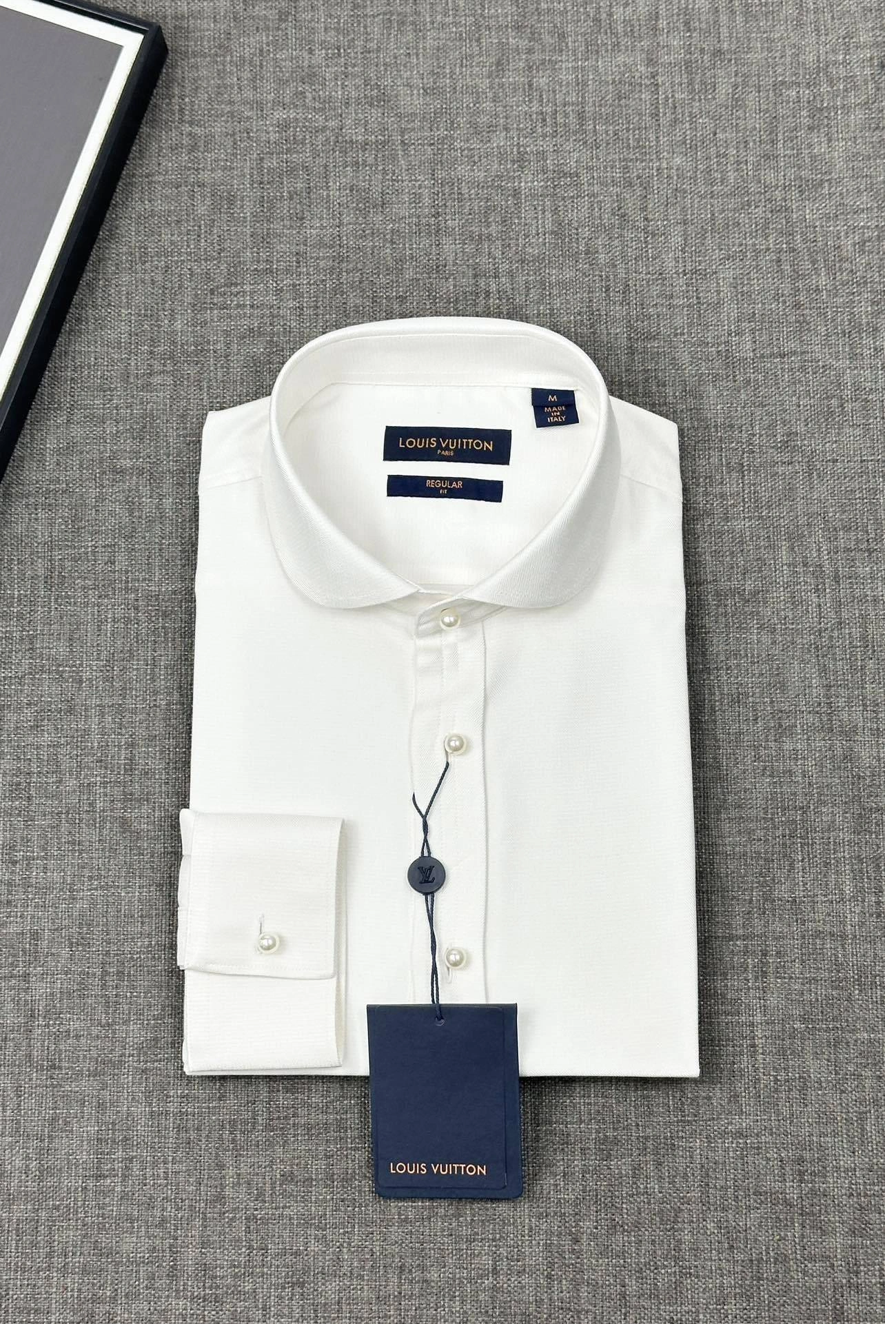 wg.luxury- 8V item:E-F409F1526